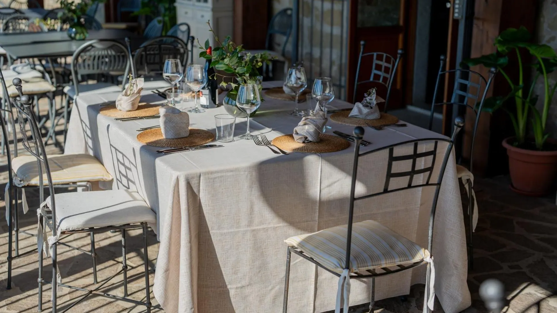Agriturismo Badia Ficarolo Palazzo del Pero Italien