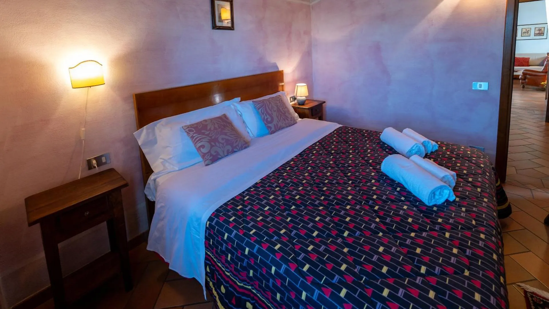 Lantgård Agriturismo Badia Ficarolo Palazzo del Pero Italien